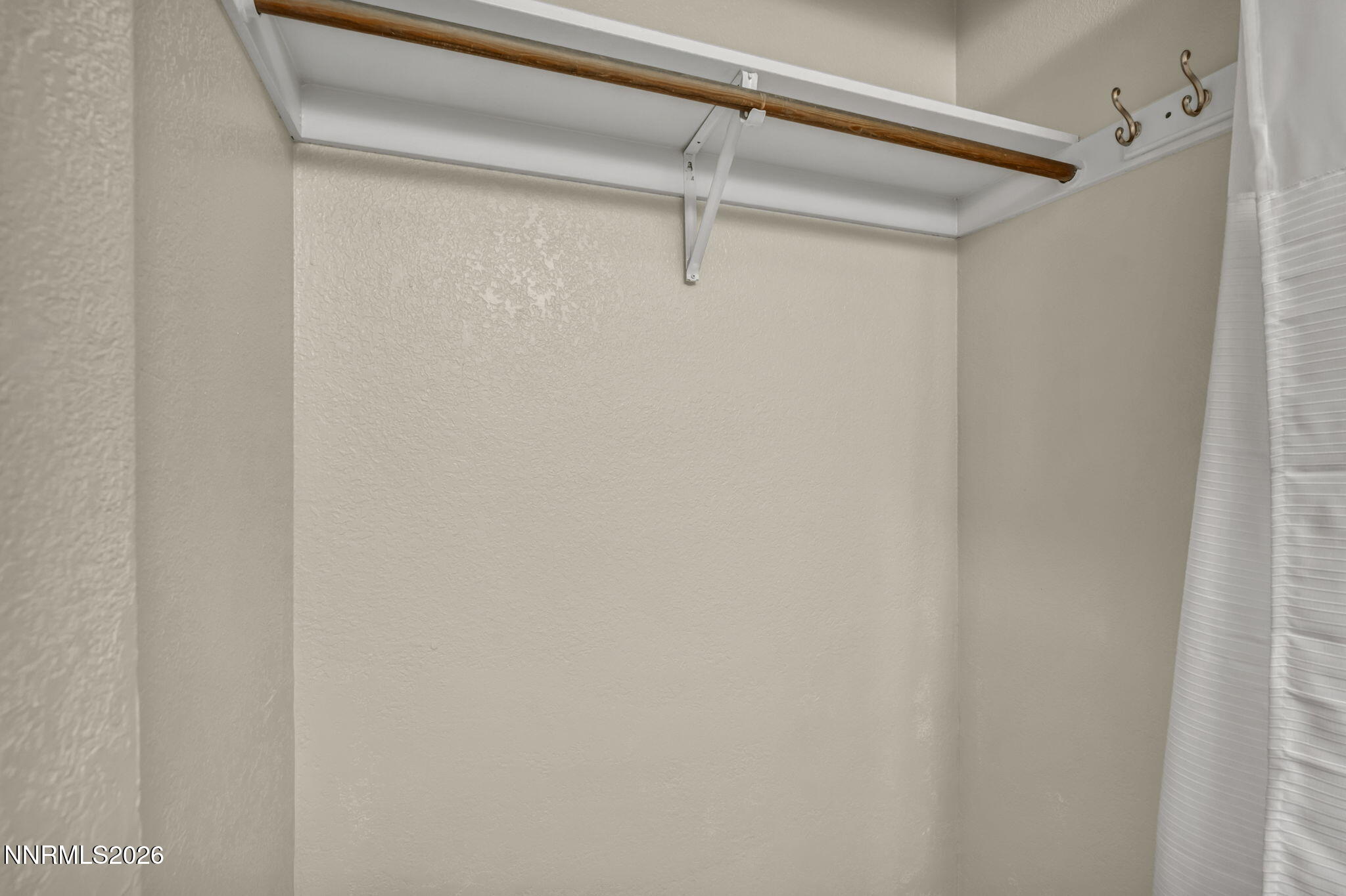 2450 Lymbery Street, Unit 129 Reno, NV 89509 - Photo 15 of 35 25-web-or-mls-2450-lymbery-st-129