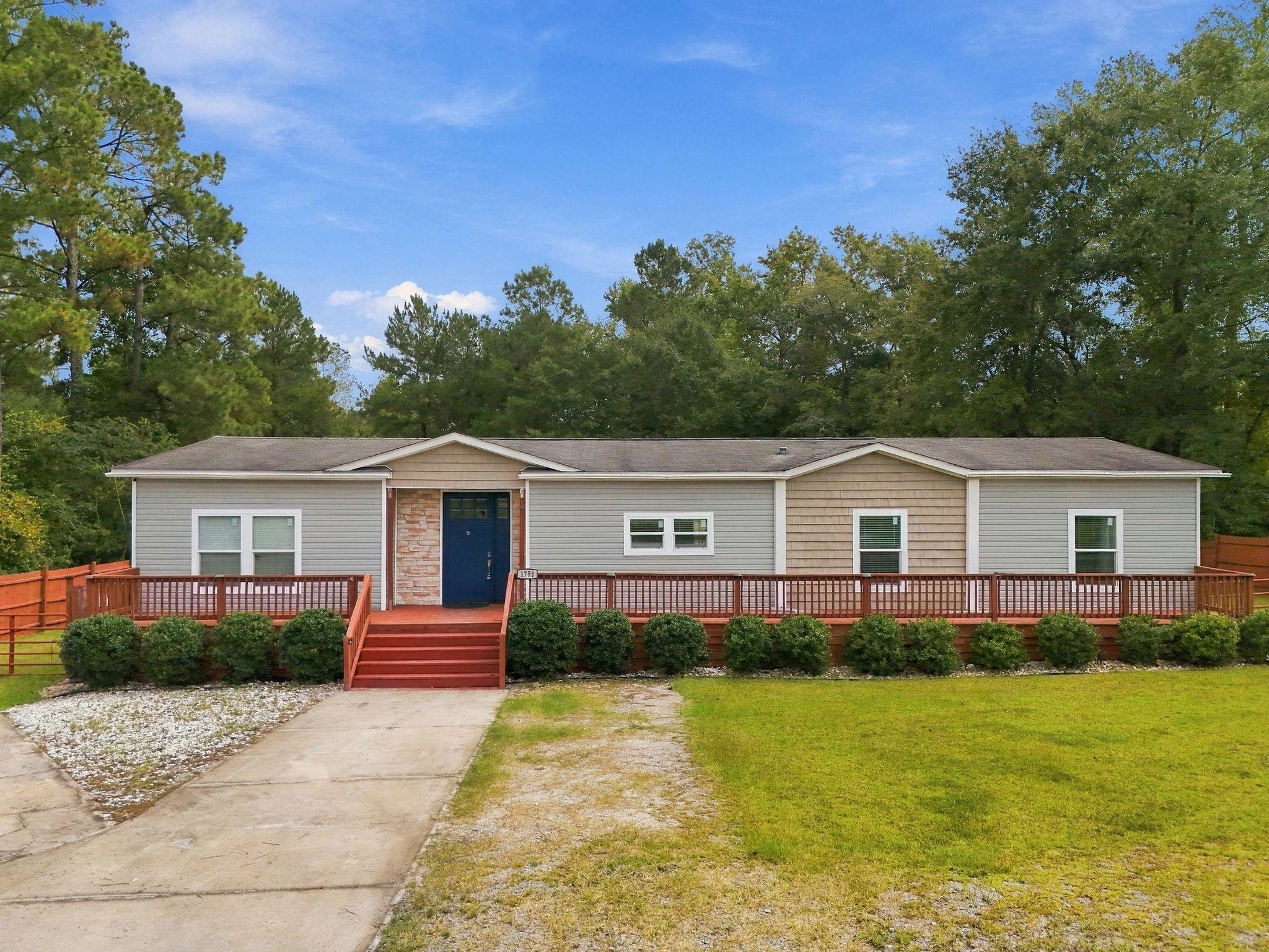 1751 Red Bluff Road Loris, SC 29569 - Photo 1 of 24 Gallery Image 1
