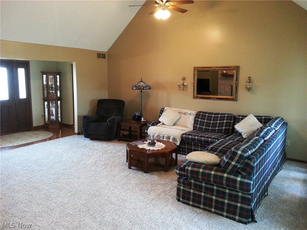 42156 Biggs Road Lagrange, OH 44050 - Photo 8 of 35 Great room view from the adjoining eat in kitchen