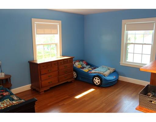 84 Longfellow Road Worcester, MA 01602 - Photo 12 of 19 Gallery Image 12