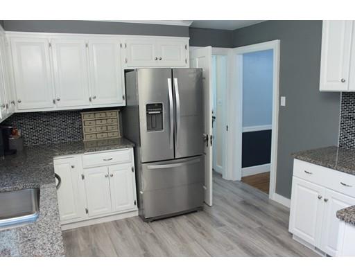 84 Longfellow Road Worcester, MA 01602 - Photo 9 of 19 Gallery Image 9