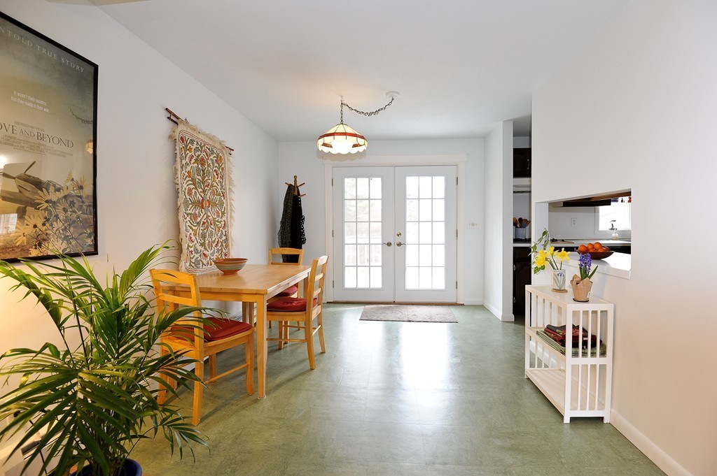 46 Rolling Ridge Road Amherst, MA 01002 - Photo 6 of 30 Gallery Image 6