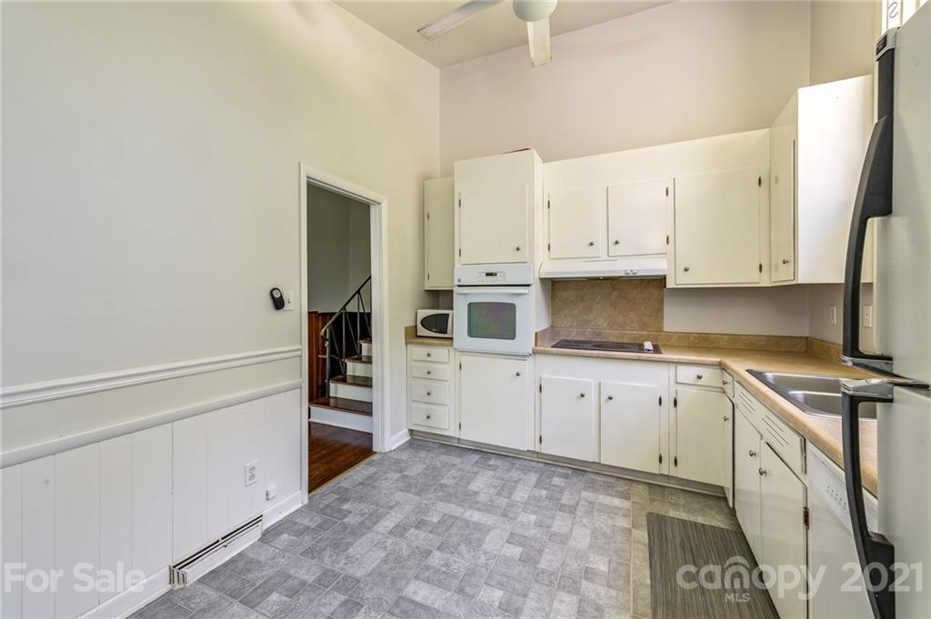 3814 Sulkirk Road Charlotte, NC 28210 - Photo 9 of 29 Gallery Image 9