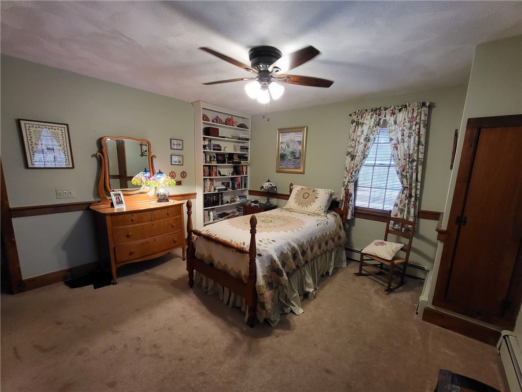 276 Widow Sweets Road Exeter, RI 02822 - Photo 23 of 44 Built-ins