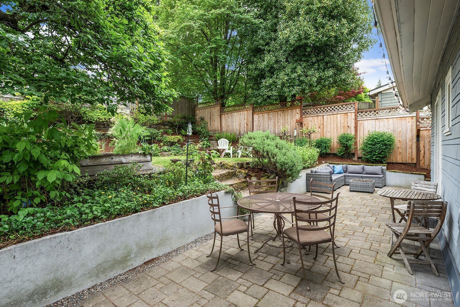 934 30th Avenue Seattle, WA 98122 - Photo 37 of 40