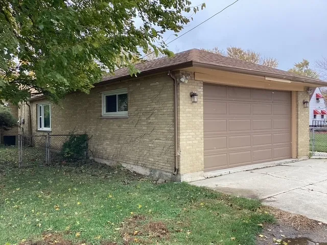 a view of a house with a outdoor space
