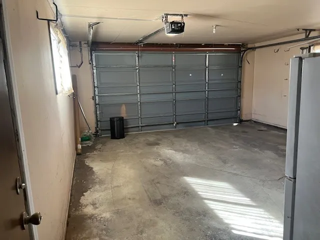 a view of a garage