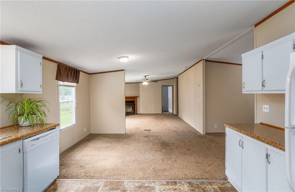 337 Albert Road Stokesdale, NC 27357 - Photo 12 of 30 Gallery Image 12