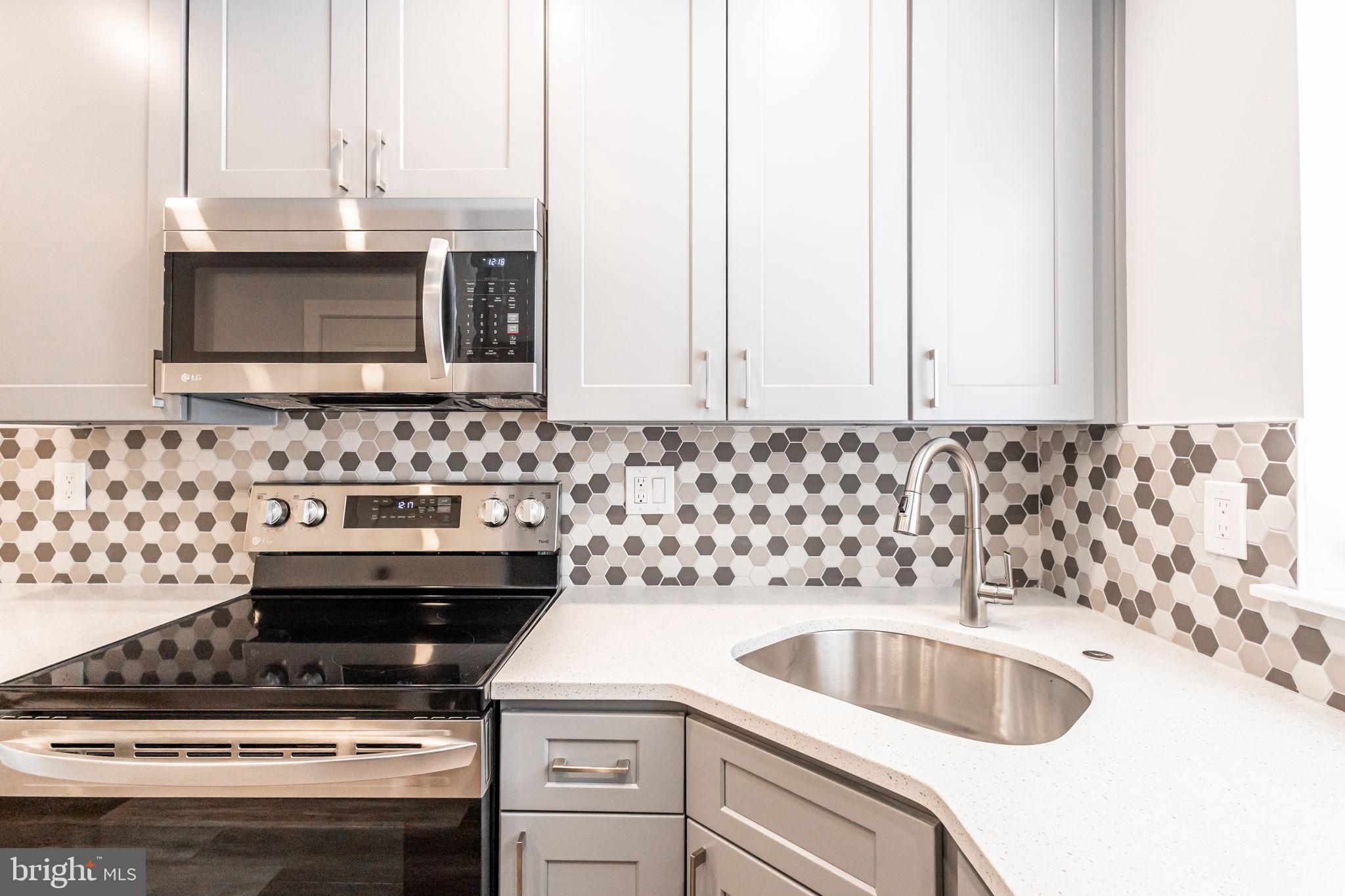 2539 Manton Street, Unit B Philadelphia, PA 19146 - Photo 13 of 49