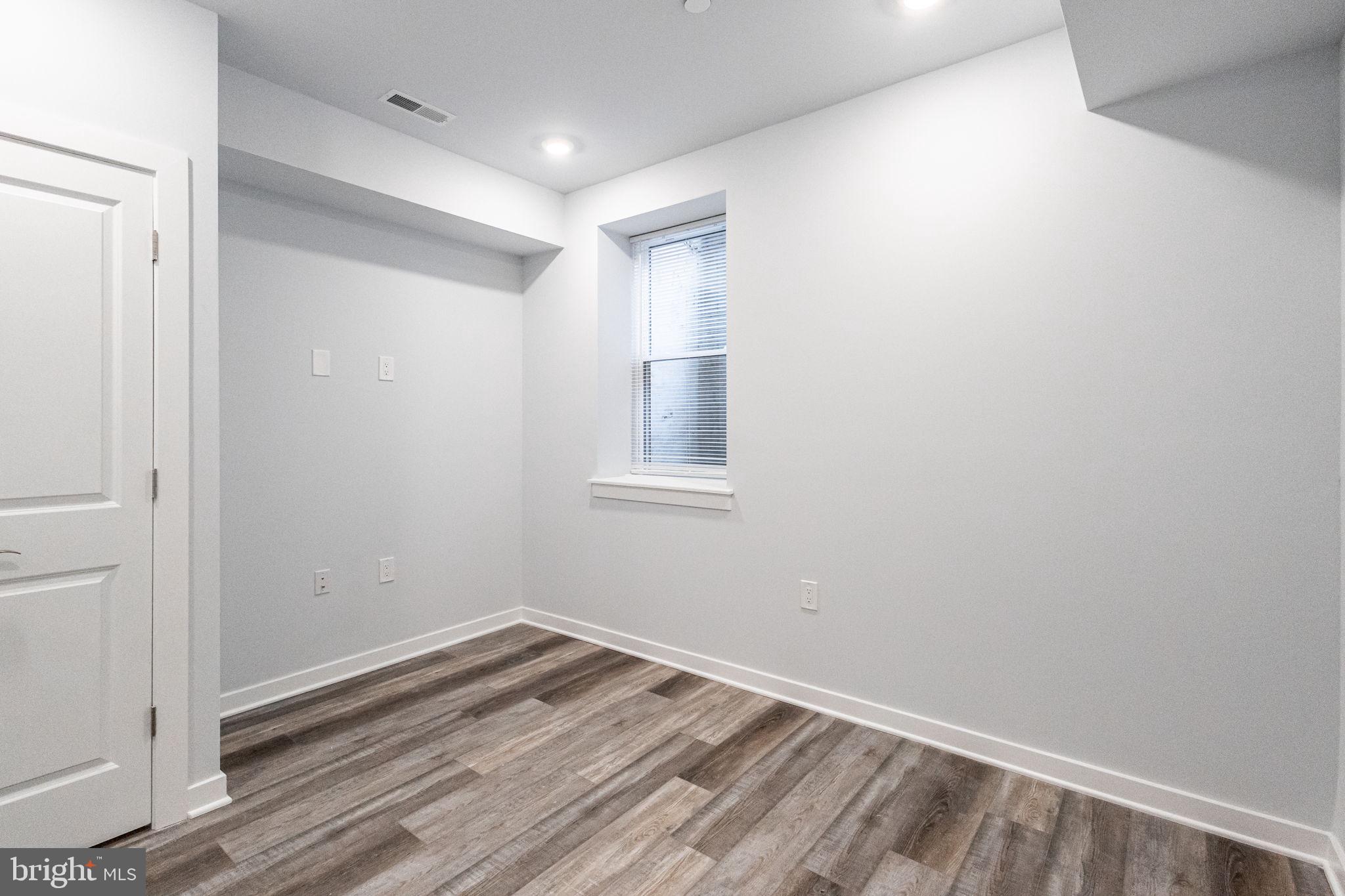 2539 Manton Street, Unit B Philadelphia, PA 19146 - Photo 19 of 49