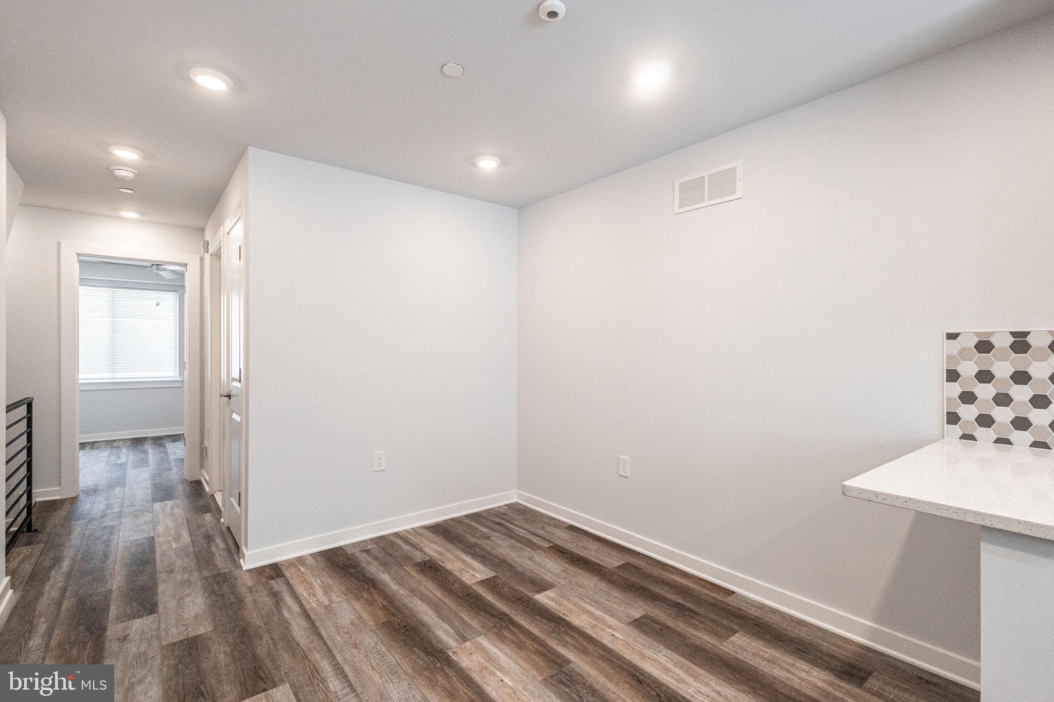 2539 Manton Street, Unit B Philadelphia, PA 19146 - Photo 36 of 49
