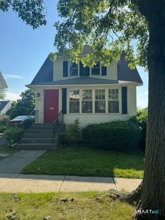 $389,900 | 116 Johnson Avenue, Stratford, CT 06614
