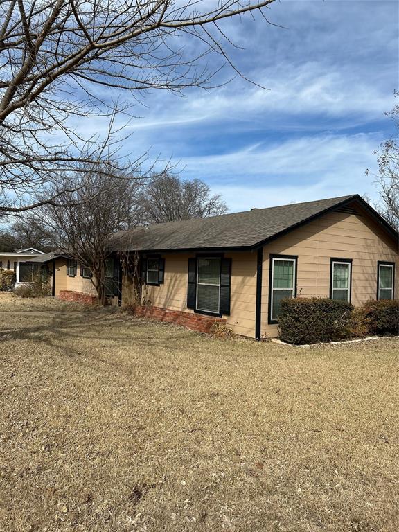 709 North 43rd Street Waco, TX 76710 - Photo 3 of 5