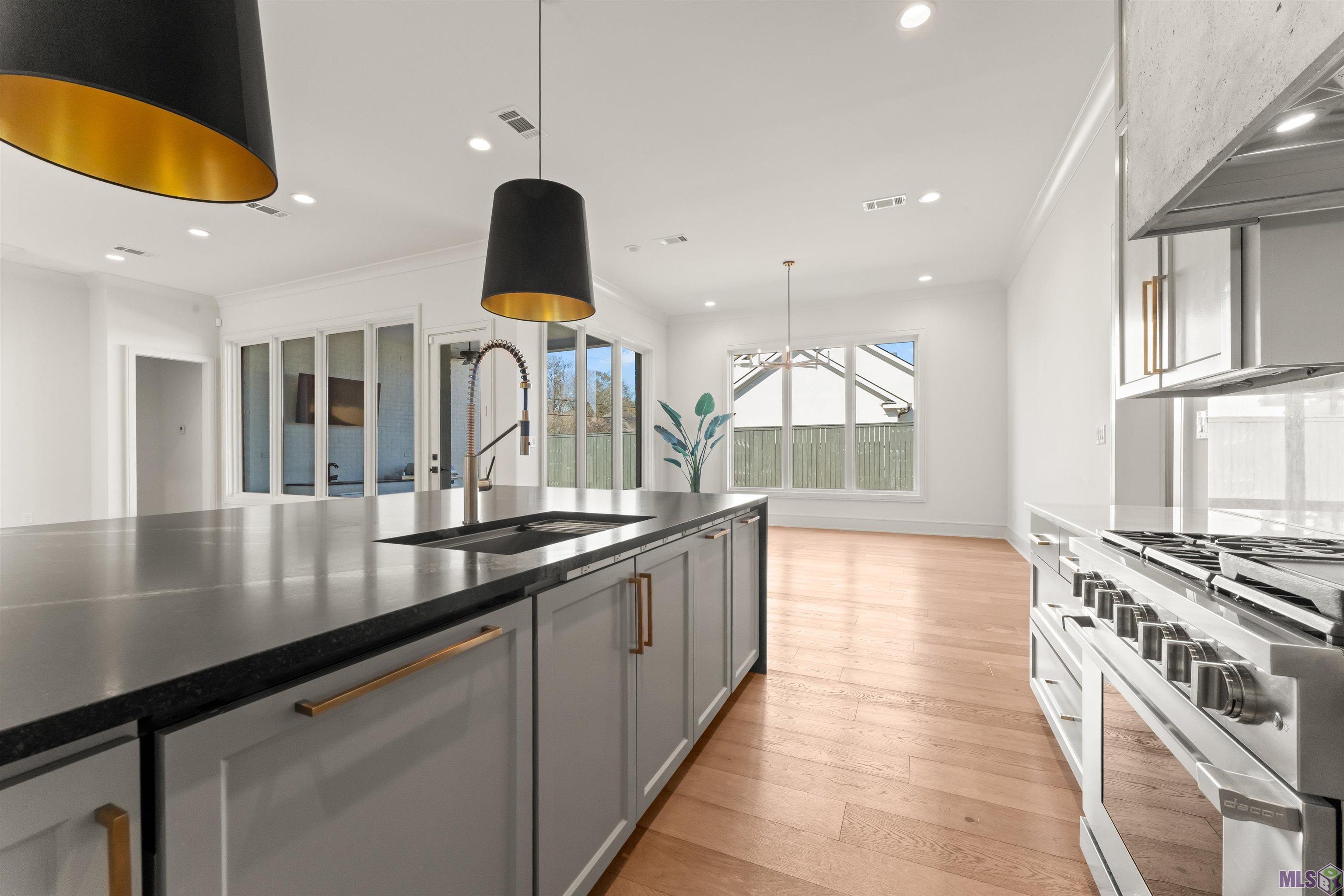 8721 West Fairway Drive Baton Rouge, LA 70809 - Photo 15 of 49