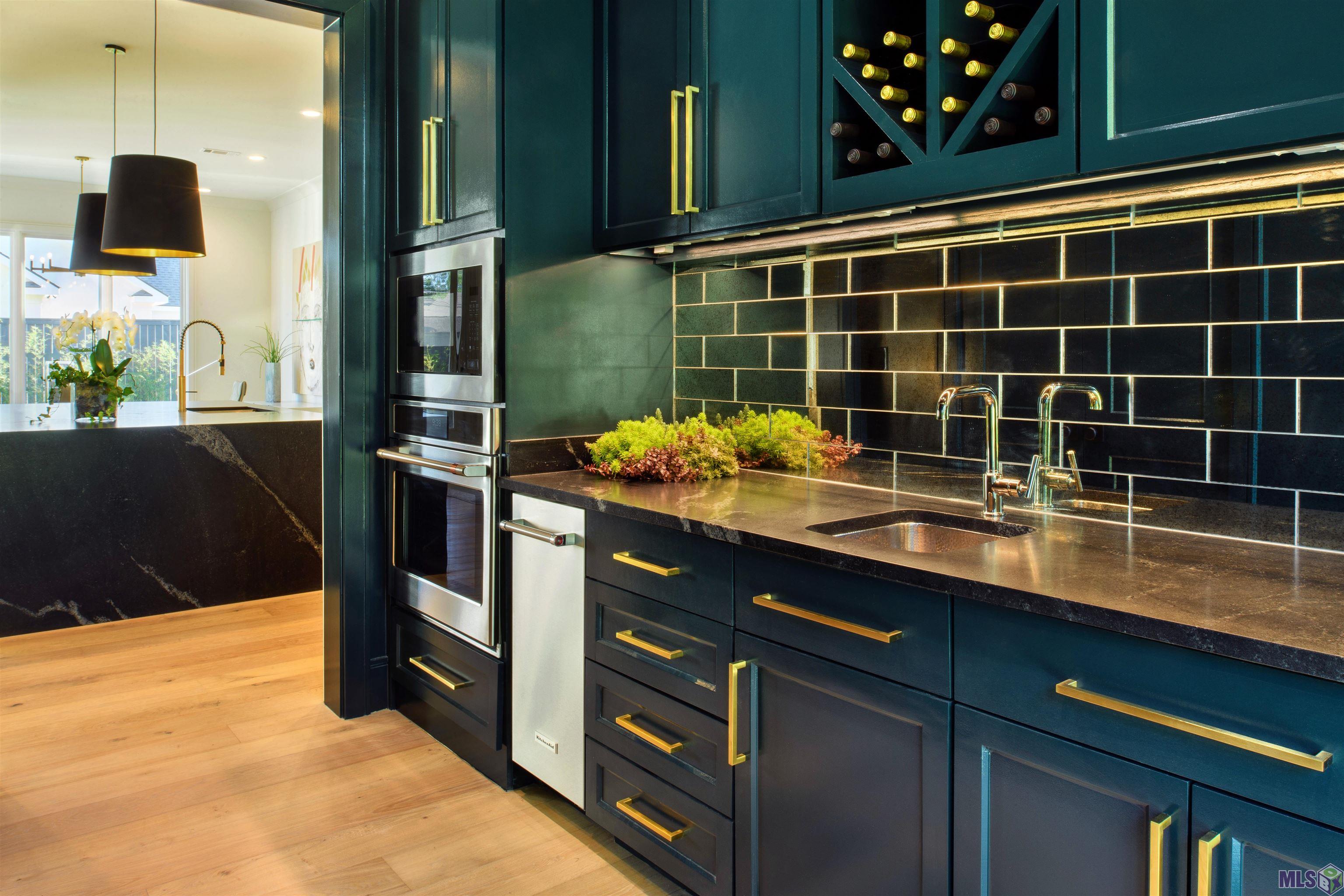 8721 West Fairway Drive Baton Rouge, LA 70809 - Photo 5 of 49