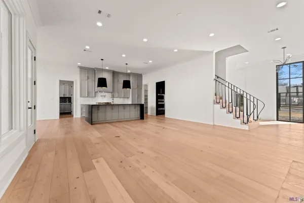 $1,159,000 | 8721 West Fairway Drive, Baton Rouge, LA 70809