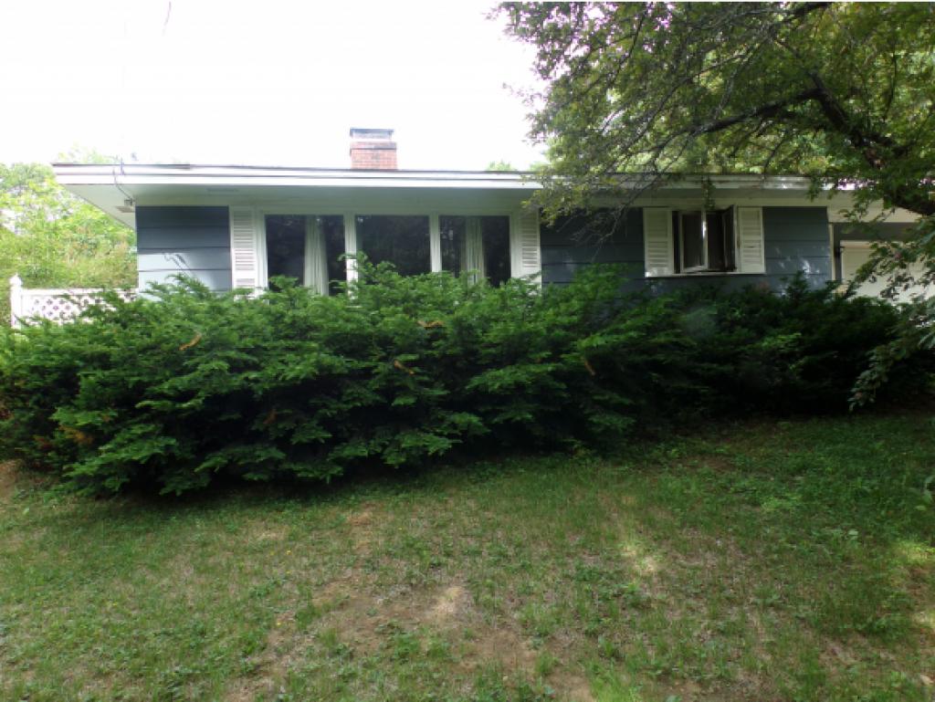 851 Salmon Falls Road Rochester, NH 03868 - Photo 1 of 11 Gallery Image 1
