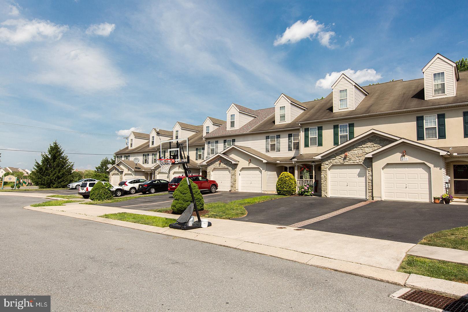 760 Sylvan Road Lancaster, PA 17601 - Photo 3 of 51 Gallery Image 3