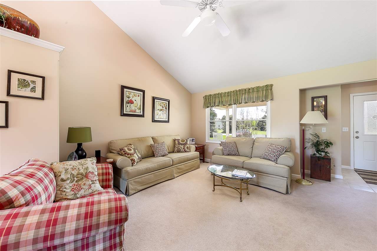 982 Strohm Road Traverse City, MI 49696 - Photo 11 of 43 1862779-10.JPG