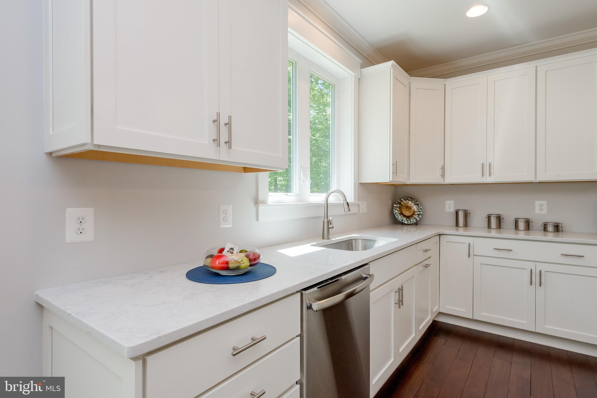 517 Teak Road Crownsville, MD 21032 - Photo 36 of 38 Close up of Kitchen