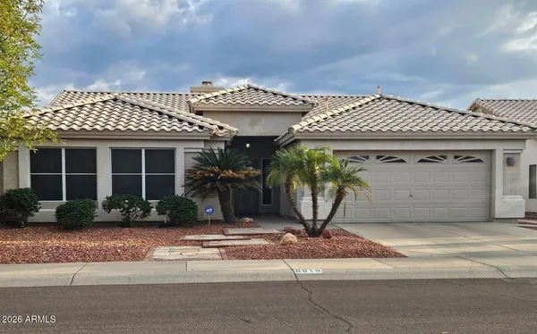 $2,950 | 6919 West Via Montoya Drive, Glendale, AZ 85310