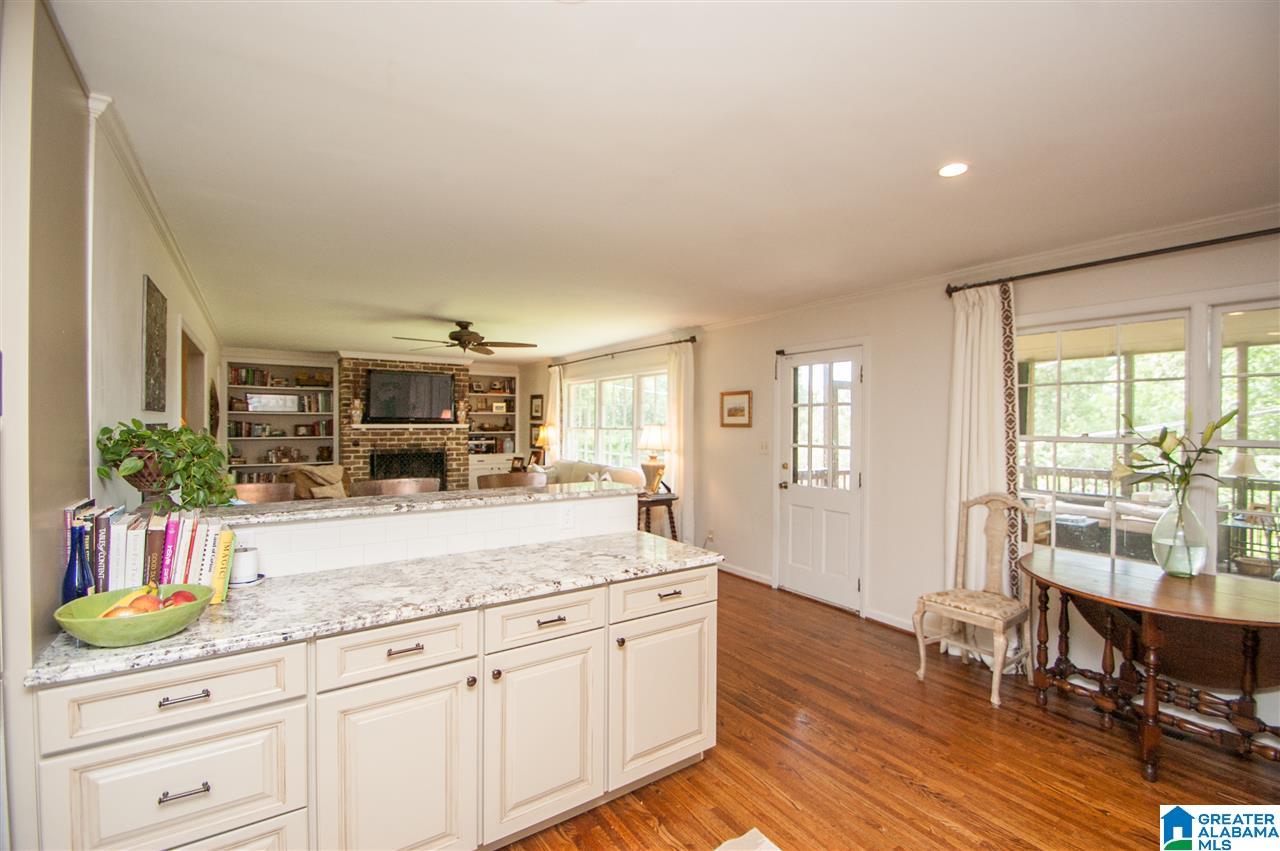 3761 Crestbrook Road Birmingham, AL 35223 - Photo 12 of 32