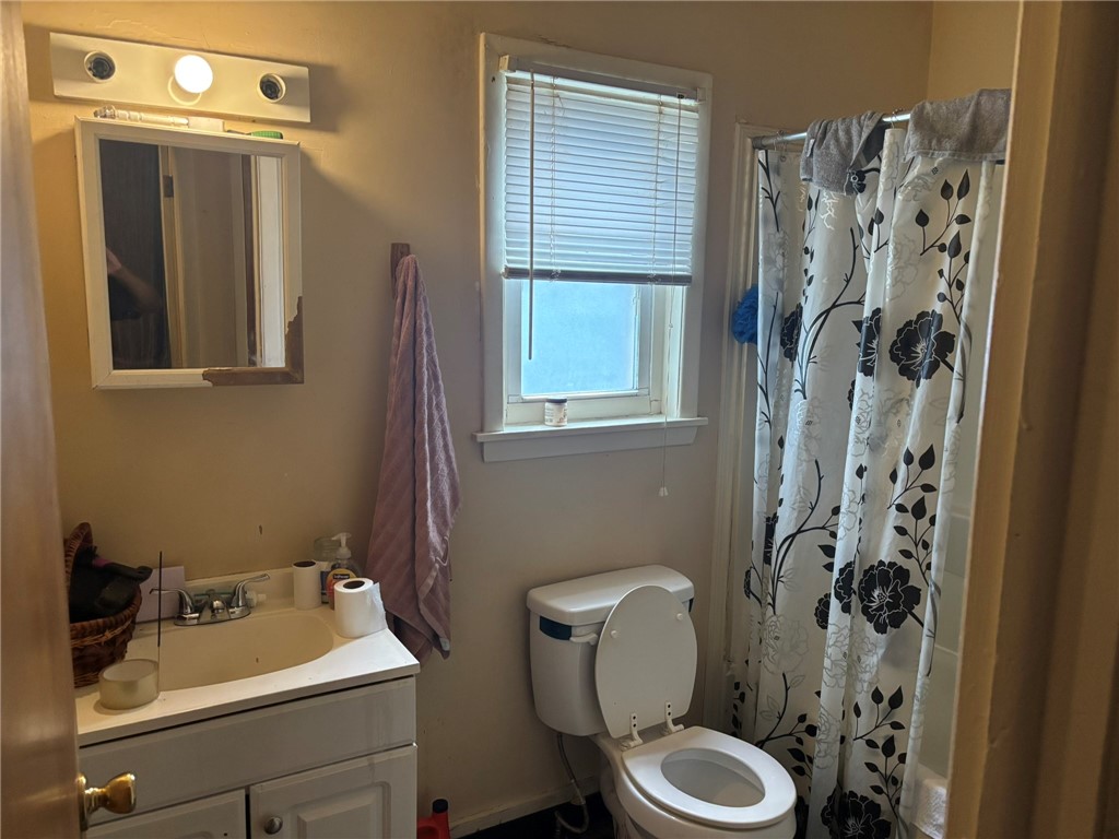 39 Arbutus Street Rochester, NY 14609 - Photo 10 of 13