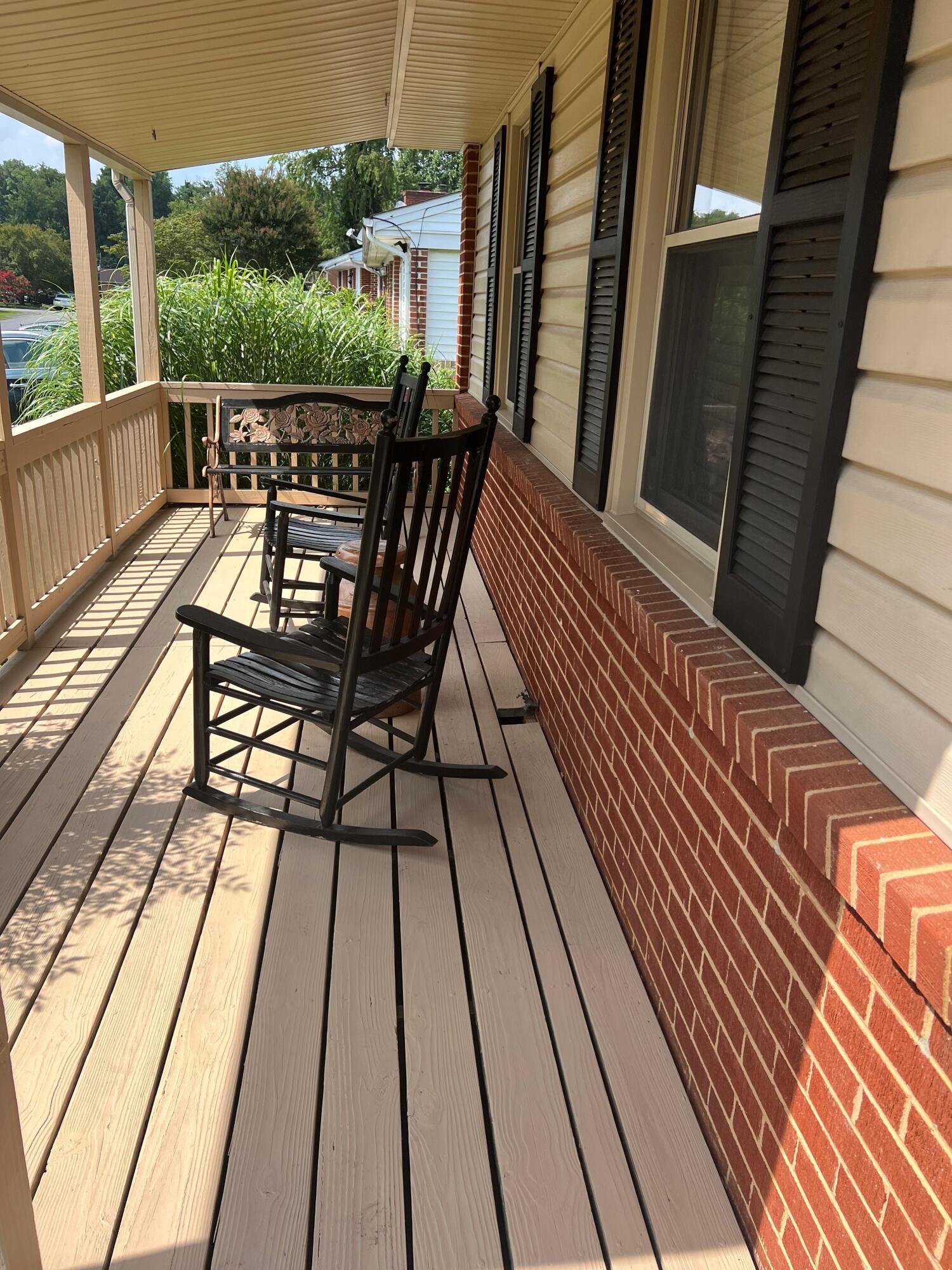 5643 Daytona Road Roanoke, VA 24019 - Photo 4 of 32 34