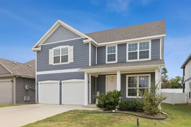 $2,800 | 8982 Delway Drive, Providence Village, TX 76227