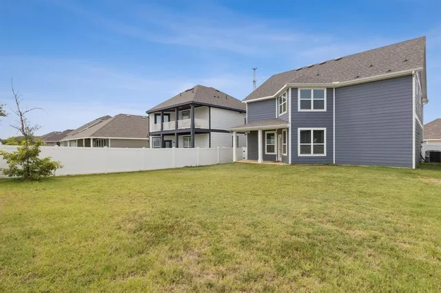 $2,800 | 8982 Delway Drive, Providence Village, TX 76227