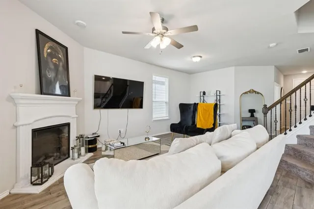 $2,800 | 8982 Delway Drive, Providence Village, TX 76227