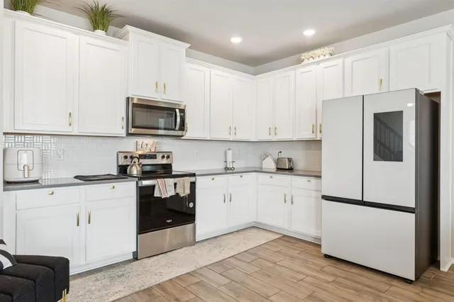 $2,800 | 8982 Delway Drive, Providence Village, TX 76227