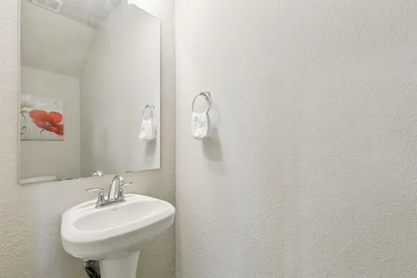 $2,800 | 8982 Delway Drive, Providence Village, TX 76227