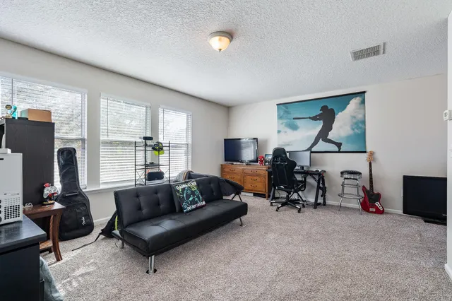 $415,000 | 1353 Camp Ridge Lane, Middleburg, FL 32068