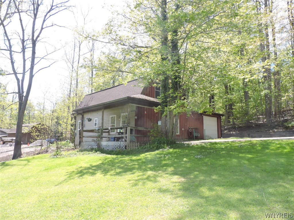 111 Behm Road West Falls, NY 14170 - Photo 2 of 7