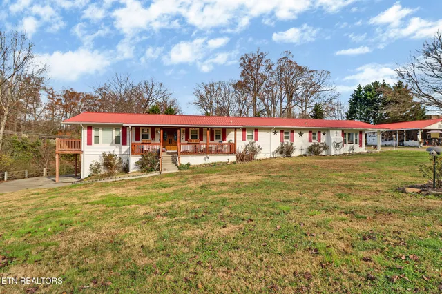 $449,900 | 5659 Matlock Drive, Knoxville, TN 37921