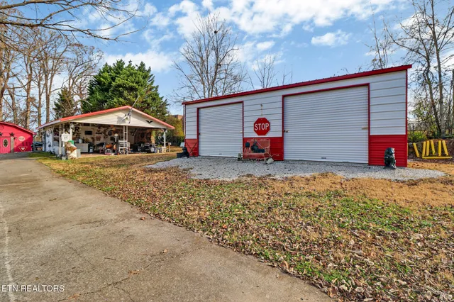 $449,900 | 5659 Matlock Drive, Knoxville, TN 37921