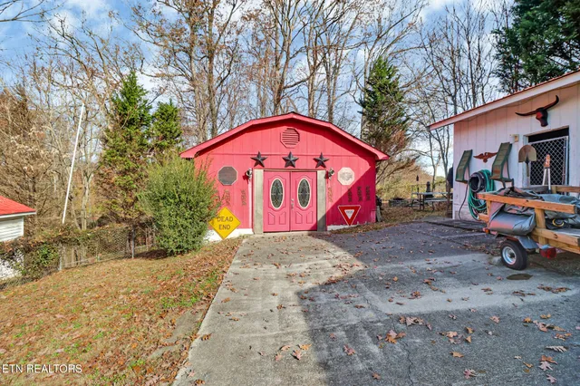 $449,900 | 5659 Matlock Drive, Knoxville, TN 37921