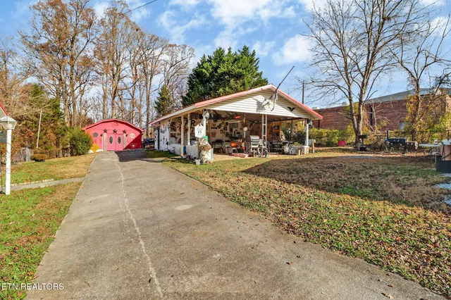 $449,900 | 5659 Matlock Drive, Knoxville, TN 37921