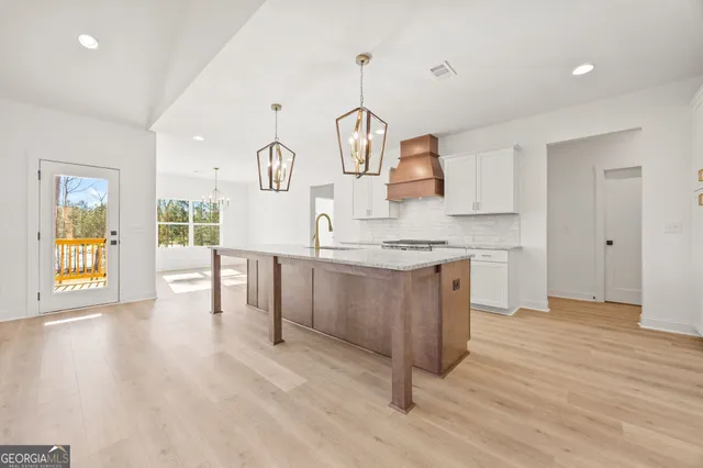 $879,900 | 130 Windchime Way, Unit 9, Tyrone, GA 30290