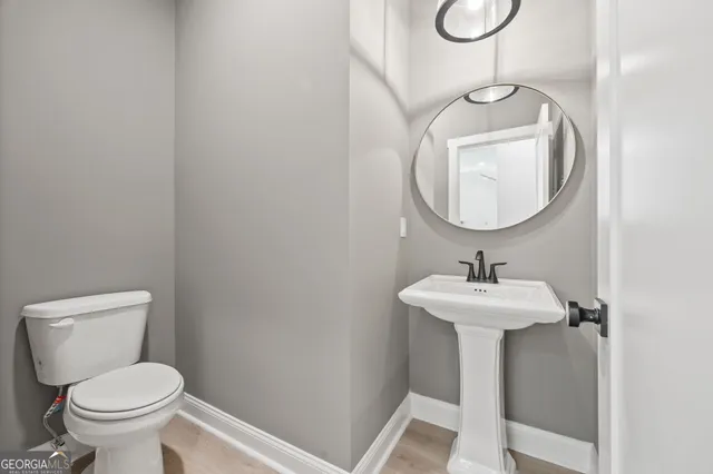 $879,900 | 130 Windchime Way, Unit 9, Tyrone, GA 30290