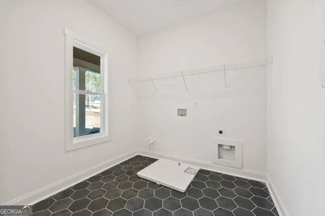 $879,900 | 130 Windchime Way, Unit 9, Tyrone, GA 30290