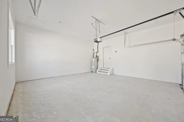 $879,900 | 130 Windchime Way, Unit 9, Tyrone, GA 30290