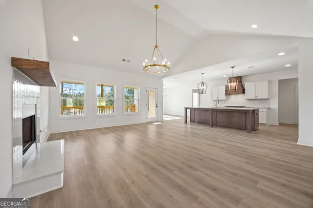 $879,900 | 130 Windchime Way, Unit 9, Tyrone, GA 30290