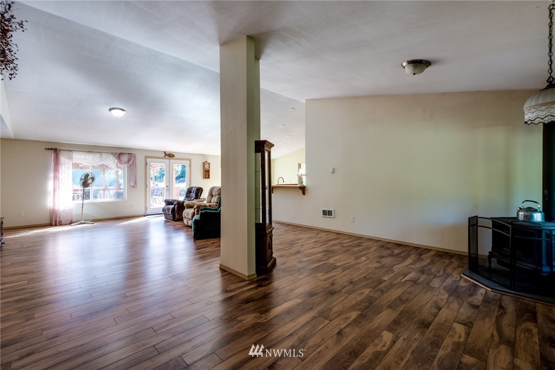 700 East Jared Road Shelton, WA 98584 - Photo 8 of 21 Gallery Image 8