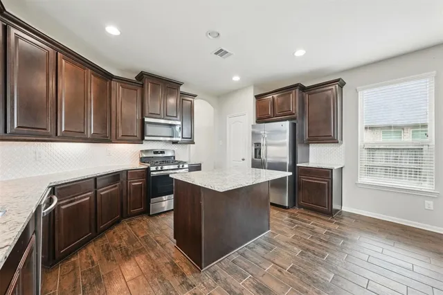 $2,500 | 29135 Brooks Valley Drive, Fulshear, TX 77441