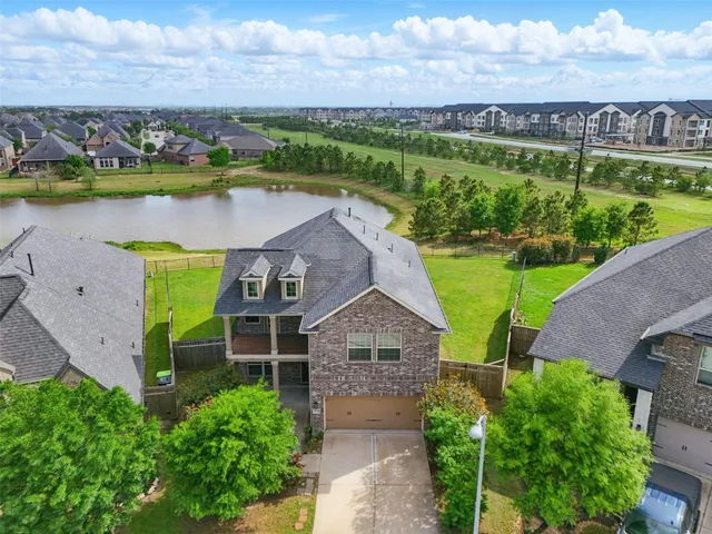 $2,500 | 29135 Brooks Valley Drive, Fulshear, TX 77441