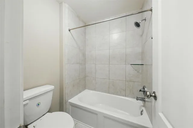 $2,500 | 29135 Brooks Valley Drive, Fulshear, TX 77441