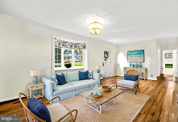 $781,999 | 1806 Roland Avenue, Ruxton, MD 21204