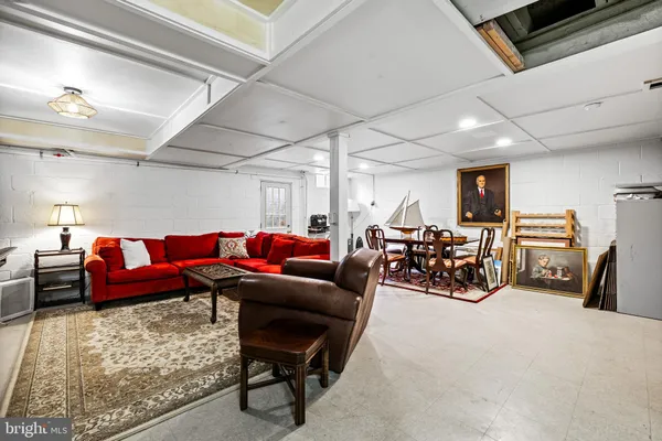 $781,999 | 1806 Roland Avenue, Ruxton, MD 21204